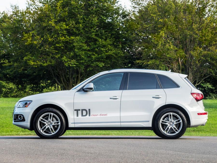  Audi Q5 TDI Quattro (8R) 2013 года  (NA) (фото 32 из 33)